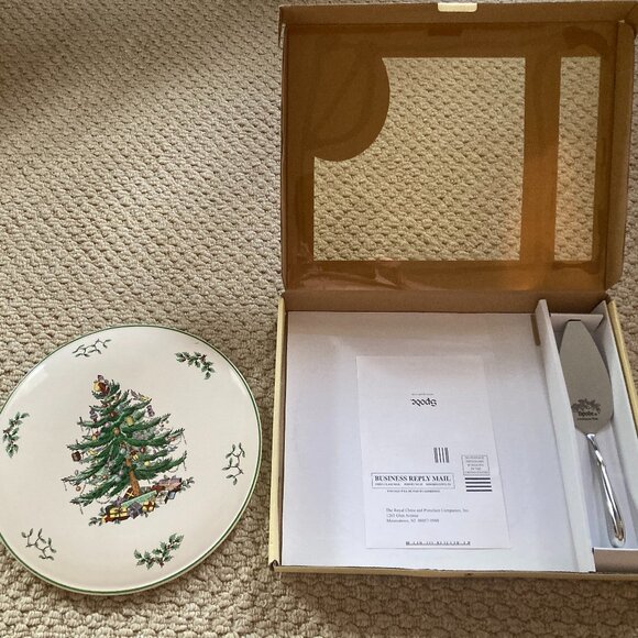 Spode Christmas Tree Cake Plate and Server - Picture 8 of 8